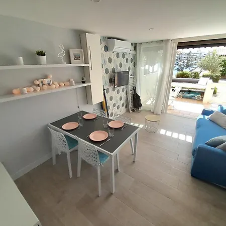 Village Naturiste Port Venus Enigma *