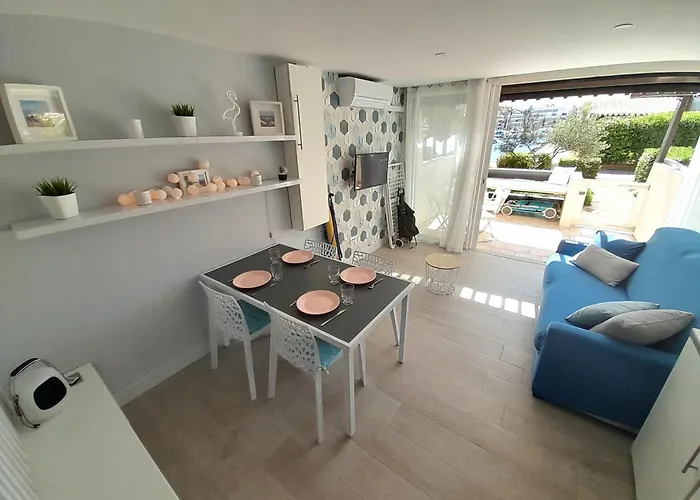 Village Naturiste Port Venus Enigma *