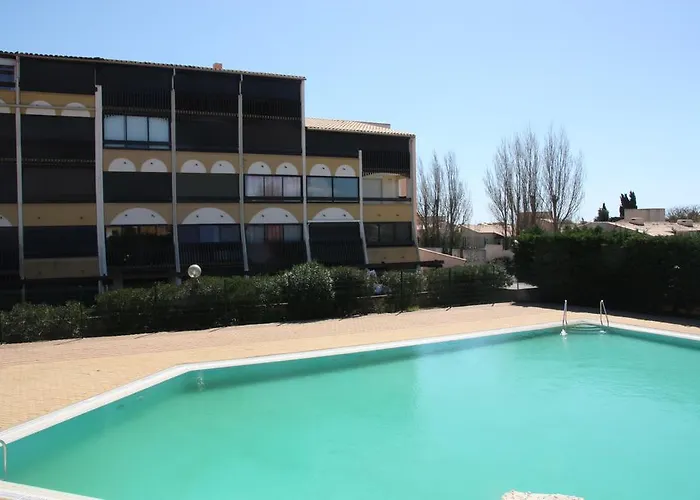 Village Naturiste Port Venus Enigma * Agde